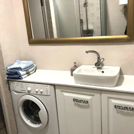 Rishelievskaya 45 *